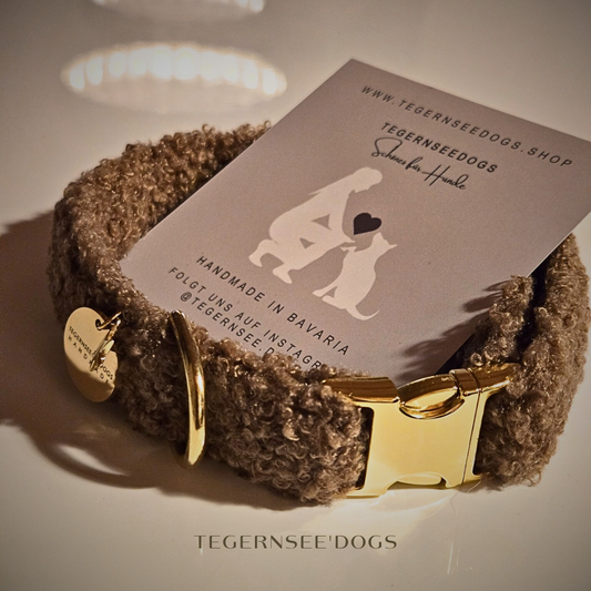 Halsband Bouclé Mocca